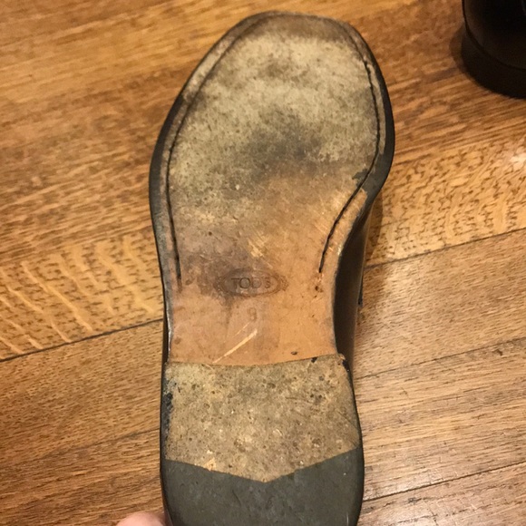 Tod’s Black Leather Loafers - Picture 5 of 5